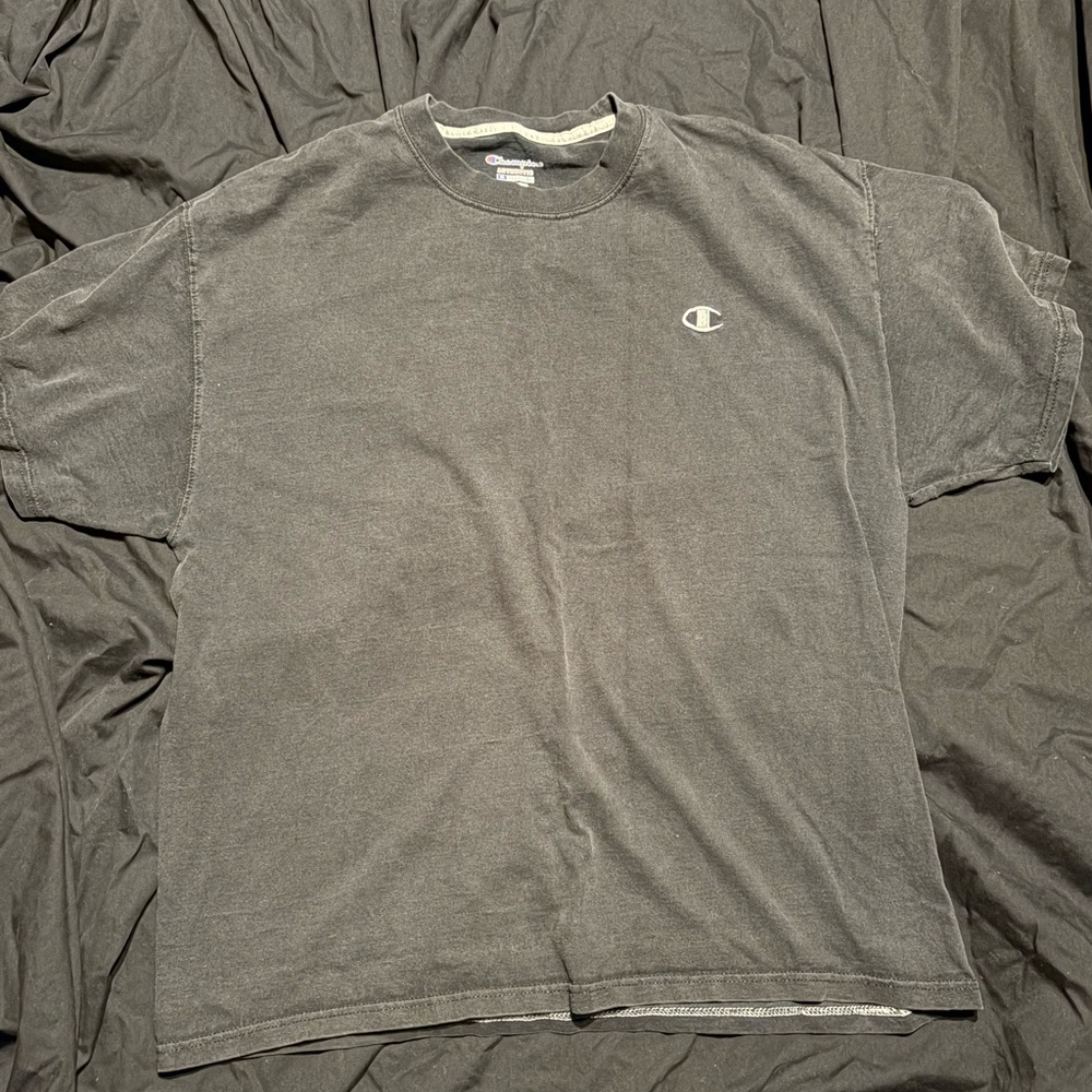 Champion Men's black vintage Short Sleeve Tee